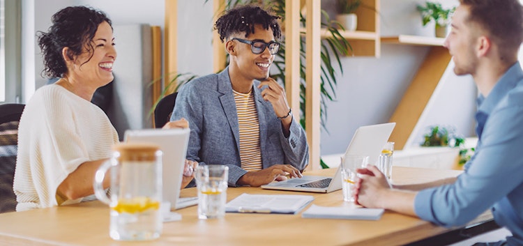 Quy trình phỏng vấn tuyển dụng ứng viên tìm việc làm