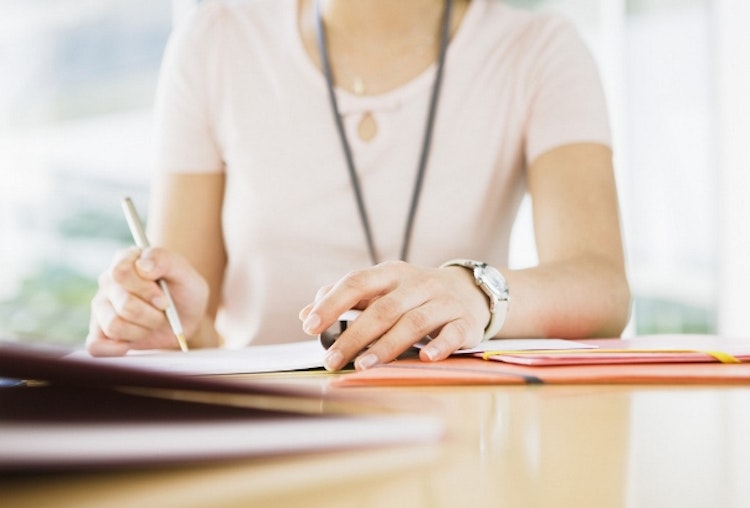 “Chọn mặt gửi vàng” cho thông tin người tham khảo trong hồ sơ