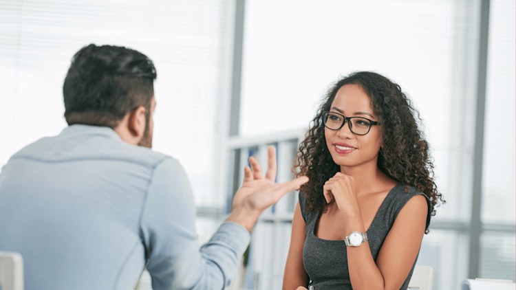 Có nên từ bỏ công việc hiện tại để tìm một việc làm mới?