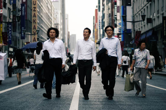 Bạn biết gì về “Uchi” và “Soto” trong môi trường việc làm công ty Nhật Bản